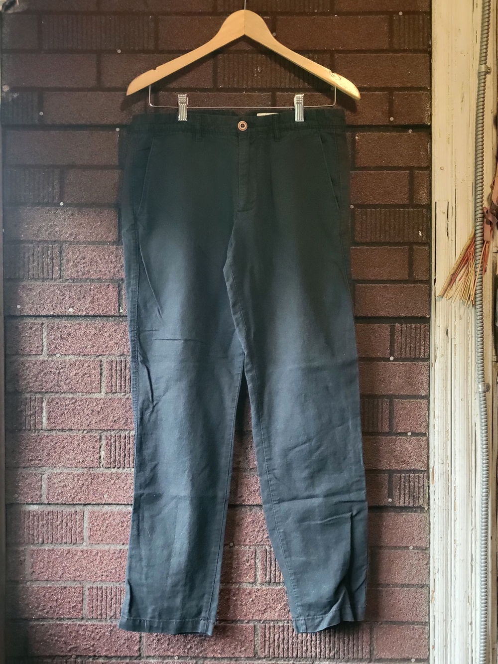 GAP Linen Chinos - Black